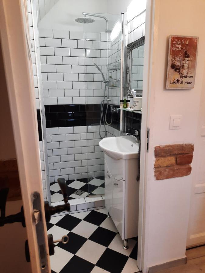 Piac Vendeghaz Hotel Kaptalantoti Bagian luar foto